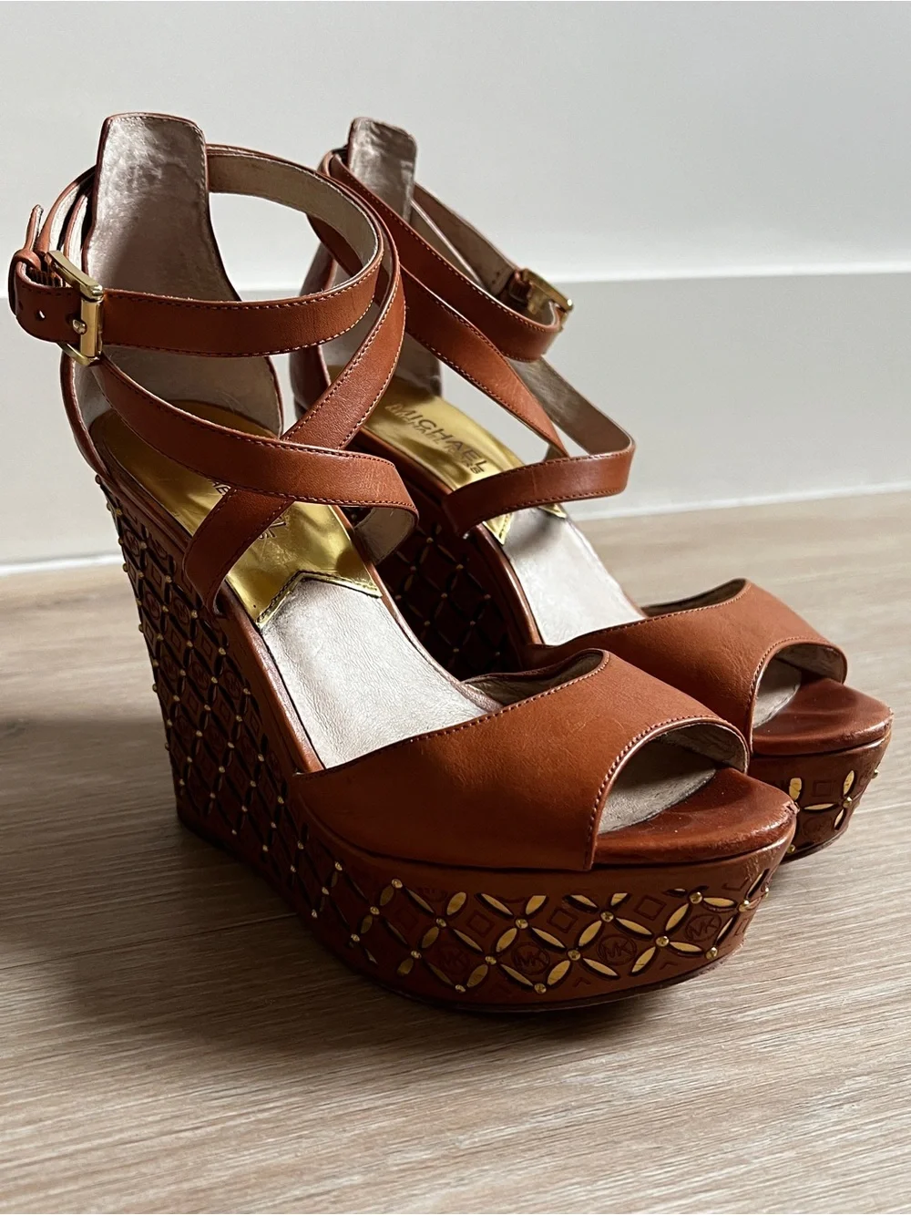 Michael Kors Gabriella Tan Leather Platform Wedges Size 8